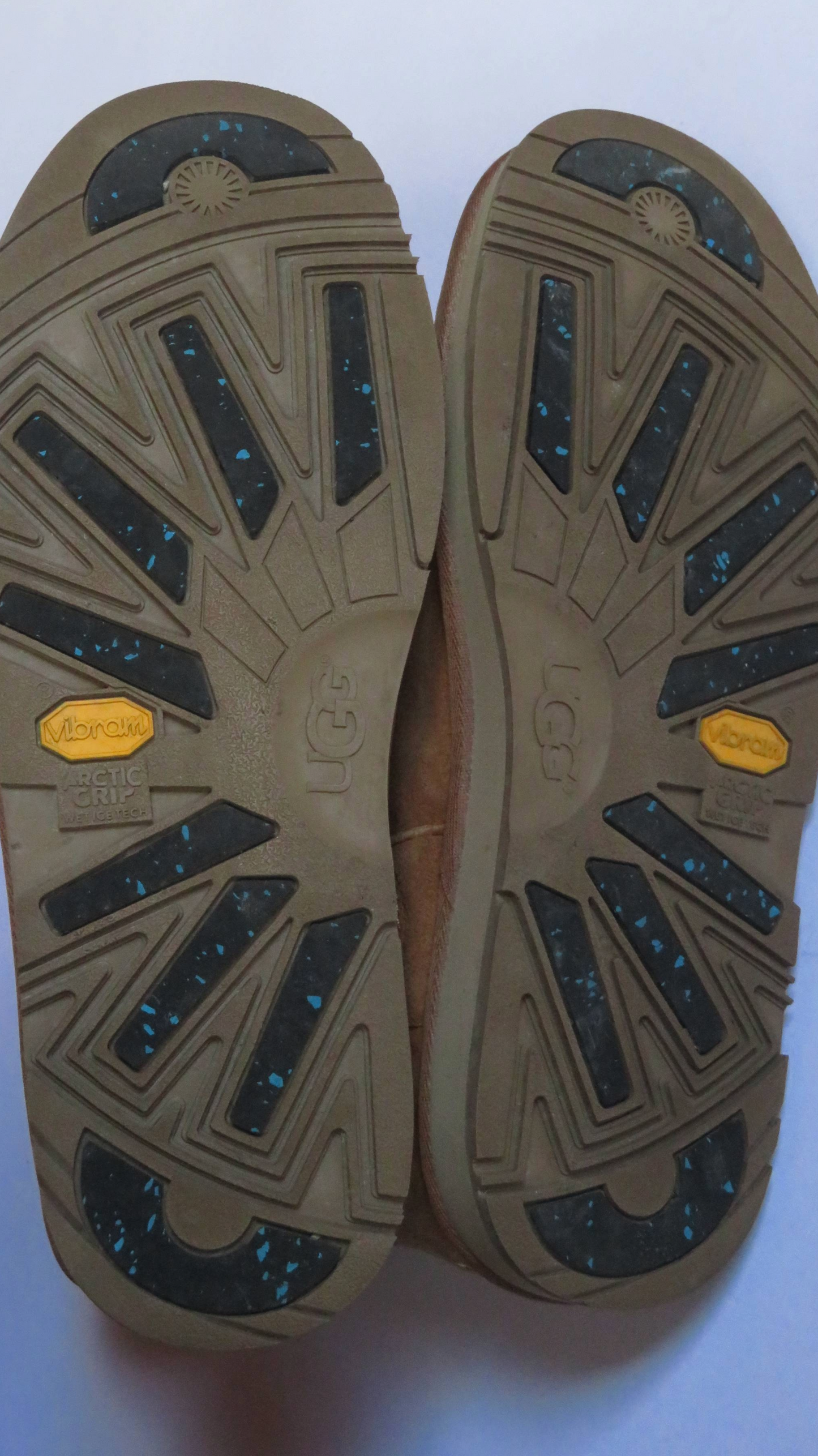 Master Mind Japan x UGG Chestnut Sample Pair