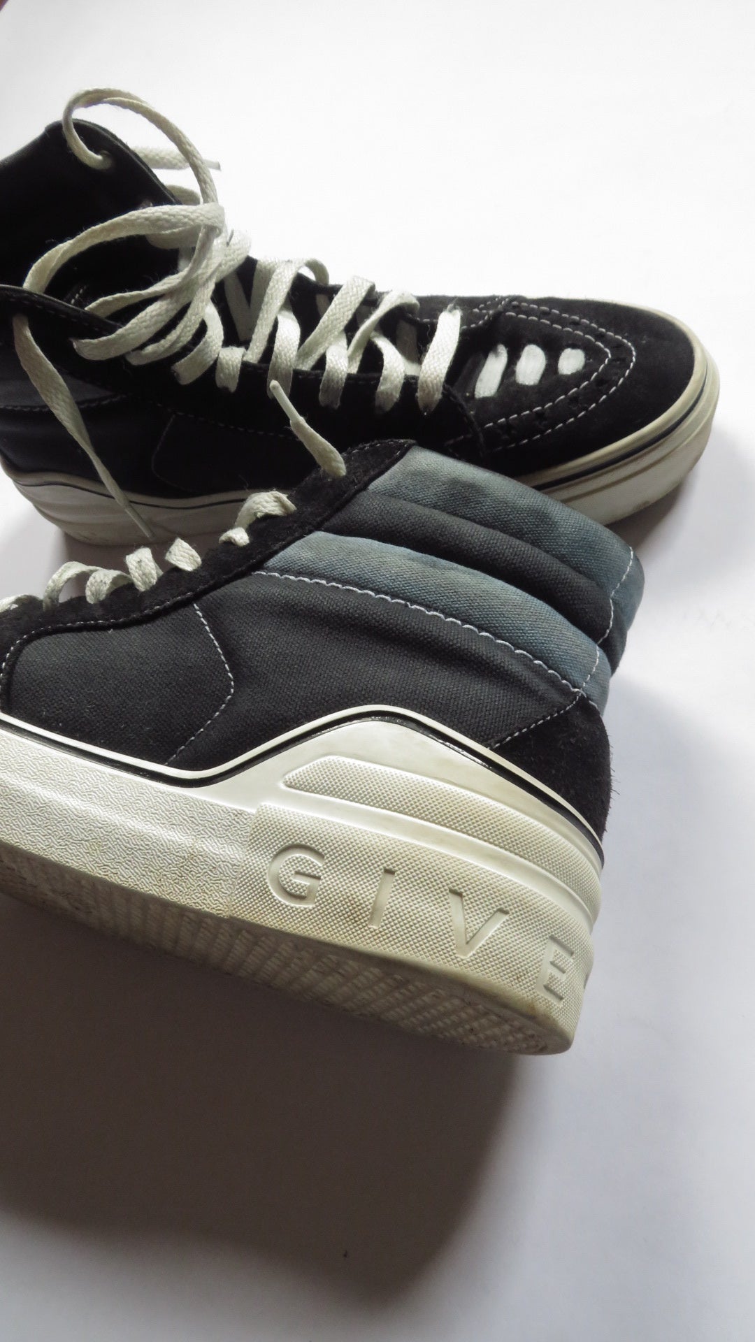 Givenchy Skate Hi-Top